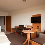 מלון Haus Deutsch Krone