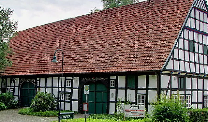Haus Deutsch Krone Hotel 3*